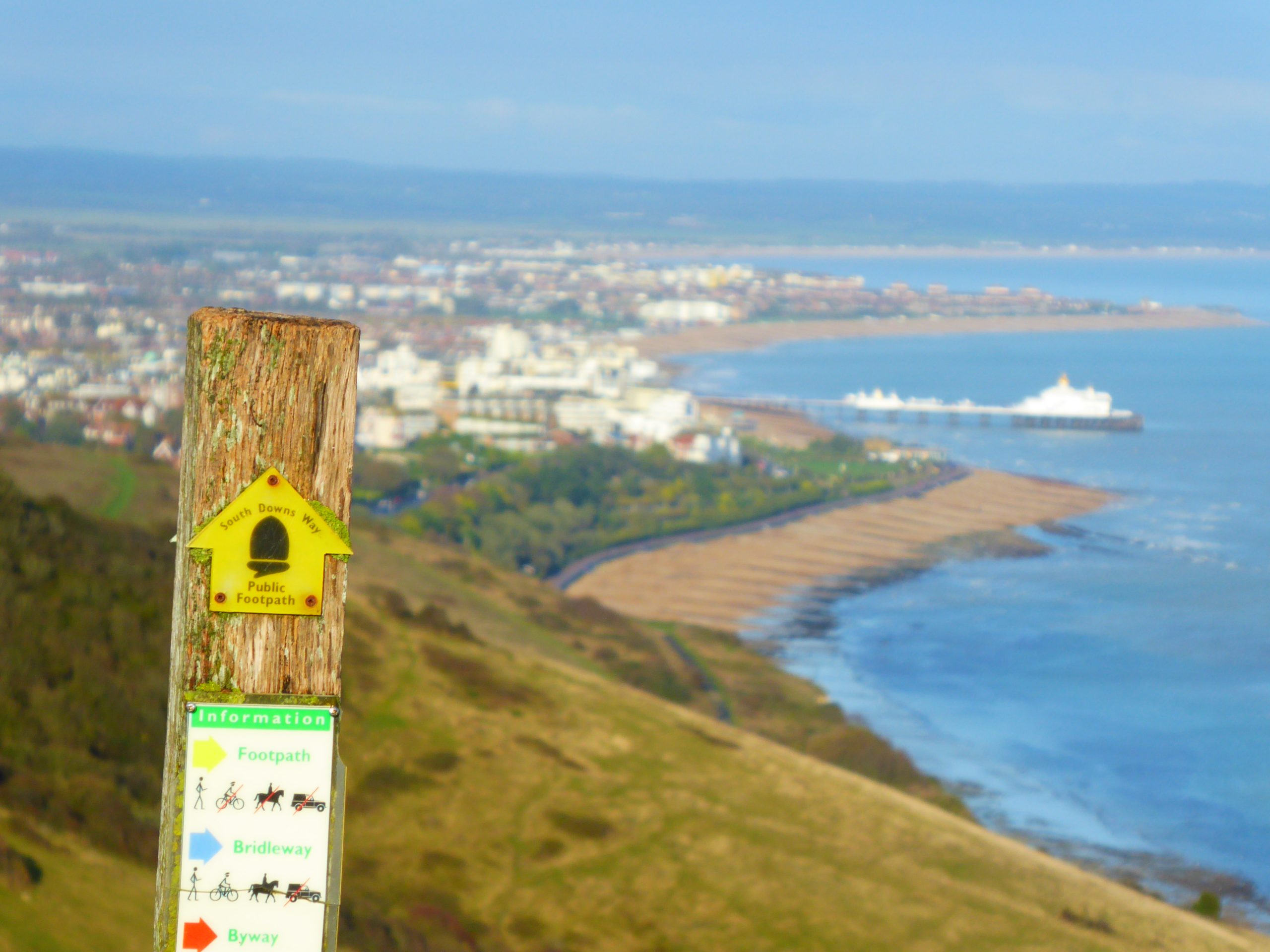 Sicht auf Eastbourne am Ende des South Downs Ways